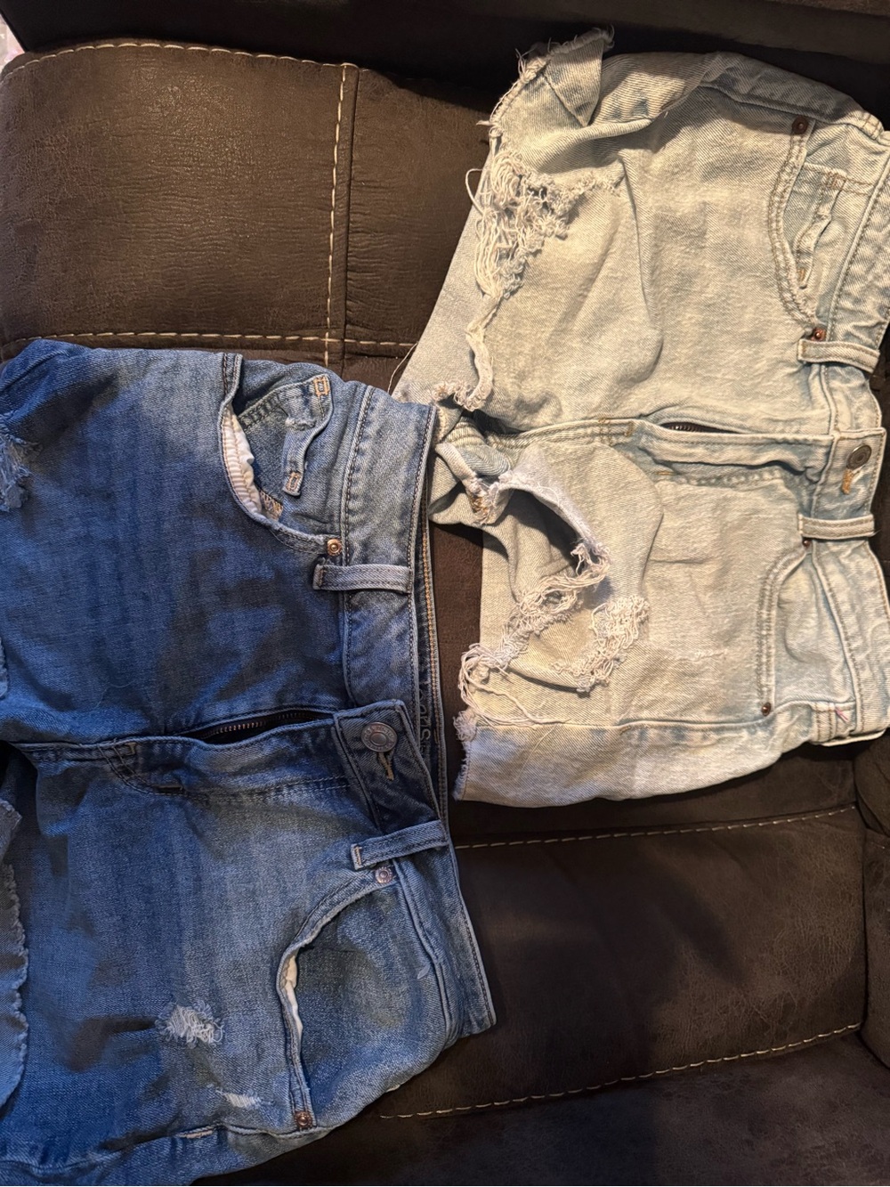 Old Navy Two-Tone Distressed High Rise Denim Shorts - Dark Blue & Light Blue